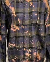 Load image into Gallery viewer, Morgan Distressed Flannel ~ Unisex Size Medium
