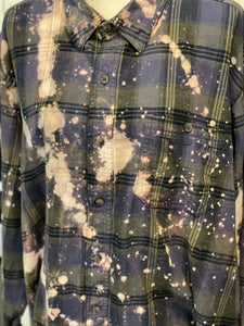 Aubree Distressed Flannel ~ Unisex Size 2XL