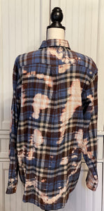 Dawne Distressed Flannel ~ Unisex Size Large