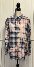 Load image into Gallery viewer, Dawne Distressed Flannel ~ Unisex Size Large
