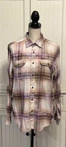 Kristen Distressed Flannel ~ Unisex Size Small