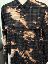 Load image into Gallery viewer, Babette Distressed Flannel ~ Unisex Size Medium
