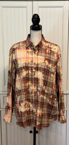 Janet Distressed Flannel ~ Unisex Size Large