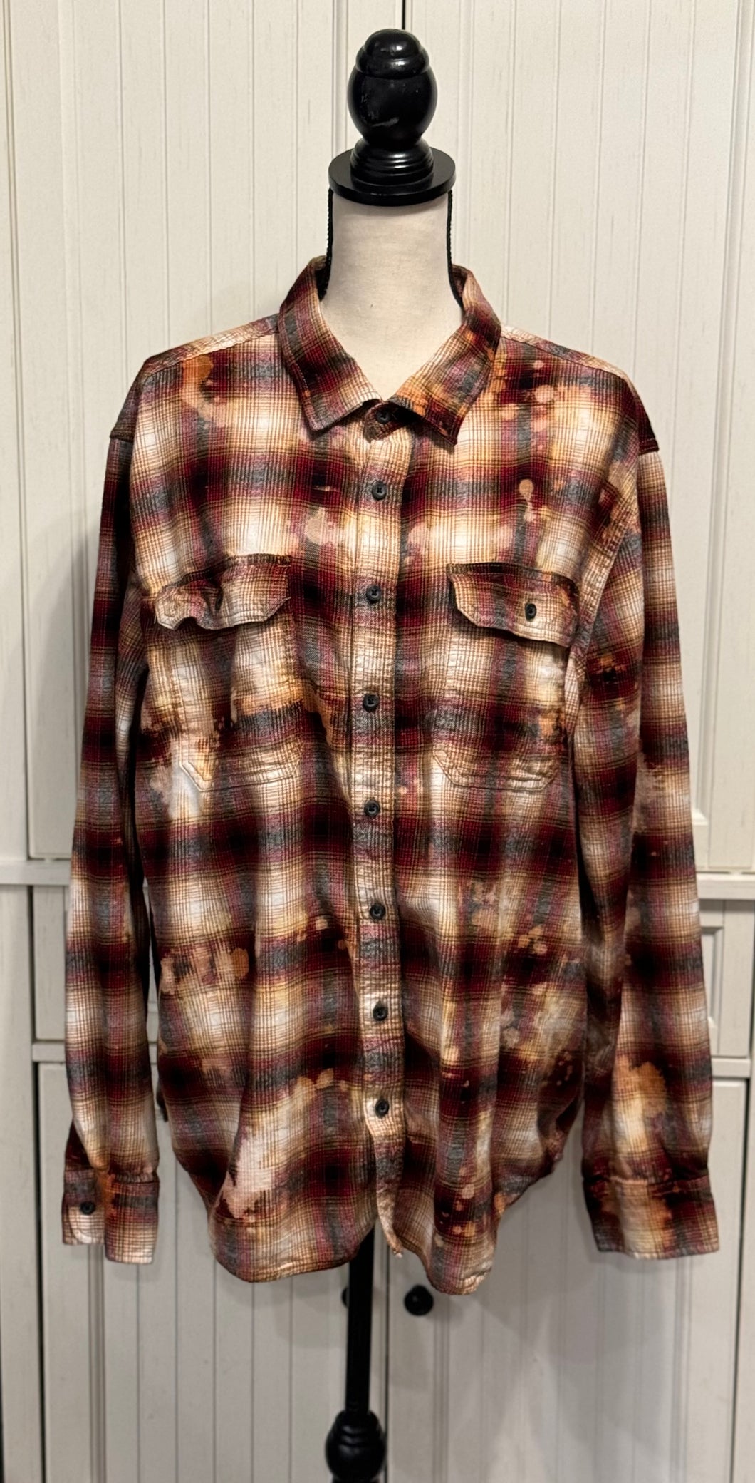 Jennifer Distressed Flannel ~ Unisex Size 2XL