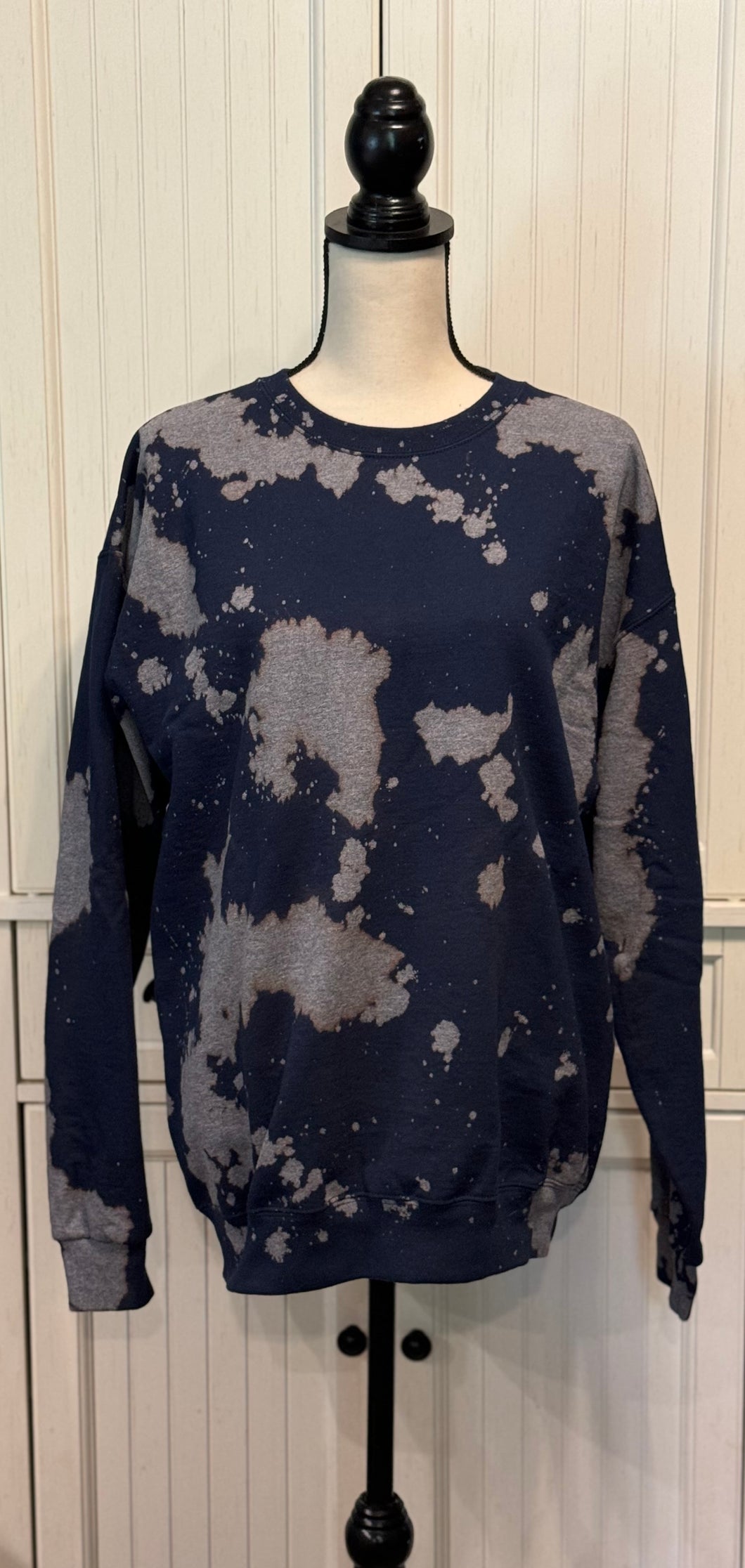 Orchid Distressed Crew Neck ~ Unisex Size Large