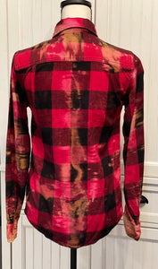 Liz Distressed Flannel ~ Women’s Size Extra Small